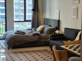 Central Park Cozy Garden View Studio for 3 pax